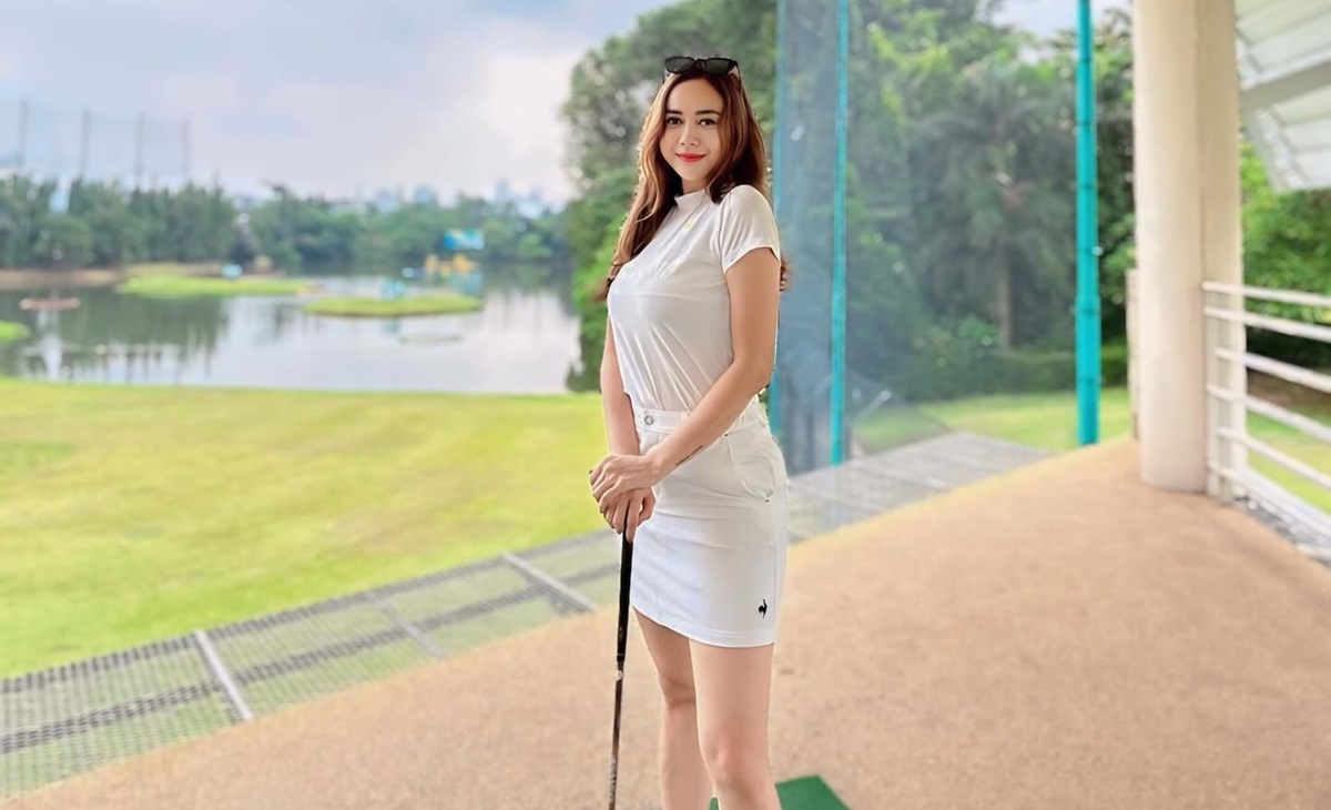 Tak Hanya Lukisan, Unggahan 'Miss U R' Aura Kasih Kian Perkuat Isu Jadi Sugar Baby Ridwan Kamil?