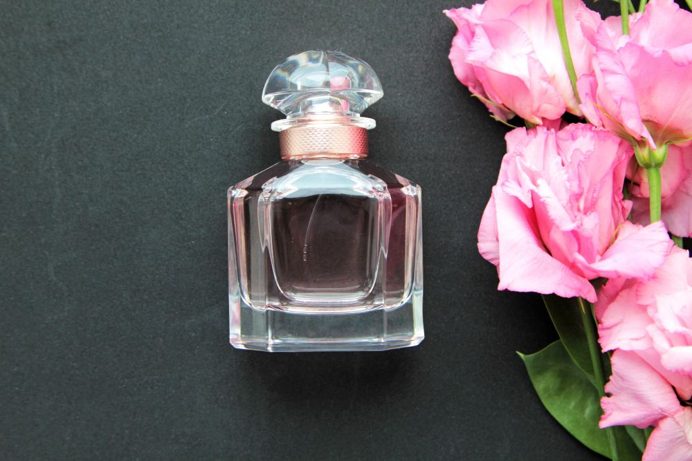 8 Rekomendasi Parfum Pelajar di Bawah Rp100 Ribu, Wangi Mewah Nggak Harus Mahal!