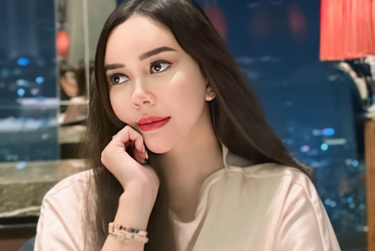 Aura Kasih Bikin Heboh, Diduga Minta Dinikahi Ridwan Kamil: Jadi Kapan Atuh A?