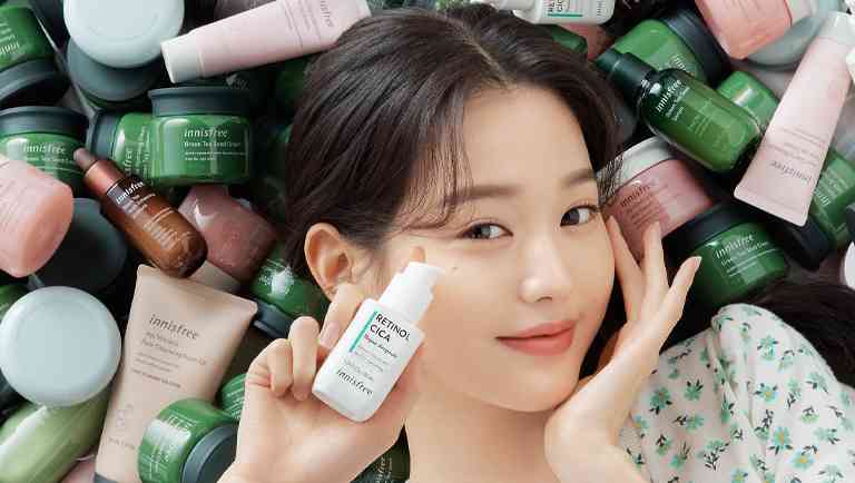 New Year, New Skin! 7 Resolusi Skincare 2026 yang Wajib Dilakukan Biar Kulit Glowing Maksimal