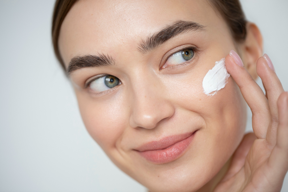 Mulai 40 Ribuan Saja! Ini 5 Rekomendasi Moisturizer Lokal yang Ampuh Perbaiki Skin Barrier