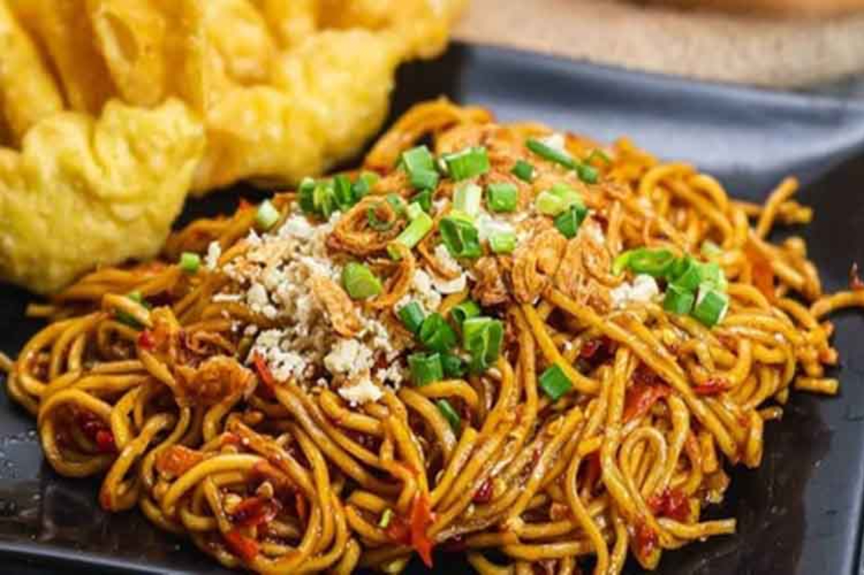Resep Rahasia Mie Gacoan yang Bisa Kamu Bikin Sendiri di Rumah, Rasanya Mirip Banget Sama Aslinya!