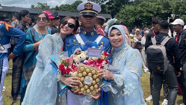 Rahasia Dewi Perssik Antarkan Anak Angkat Lulus Akmil: Dari Renang, Skincare, hingga Mental Baja