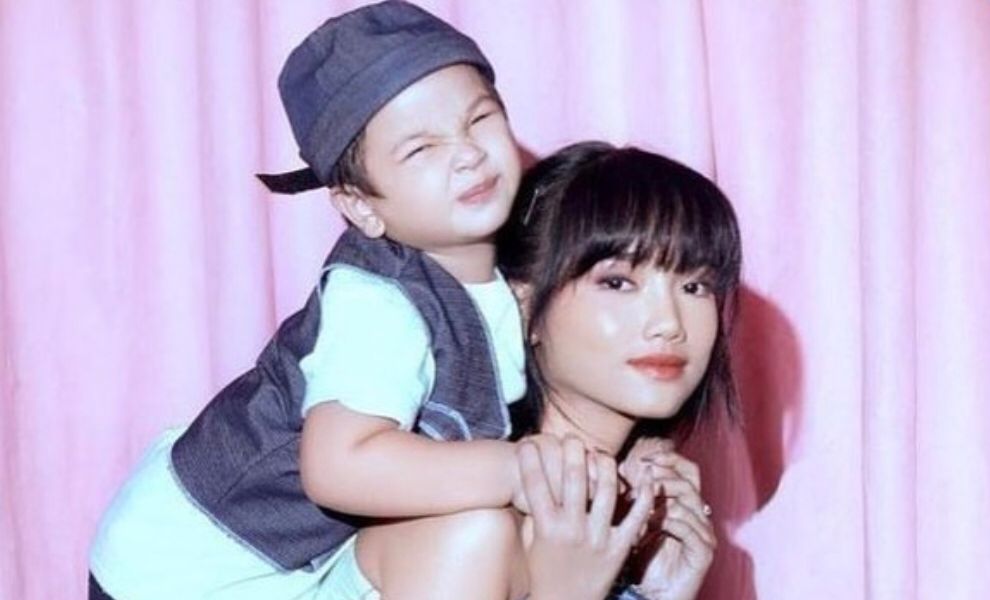 Dituduh Lupa Gala Sky Karena Pilih Liburan Bareng Erika Carlina, Fuji Sentil Netizen dengan Ini!