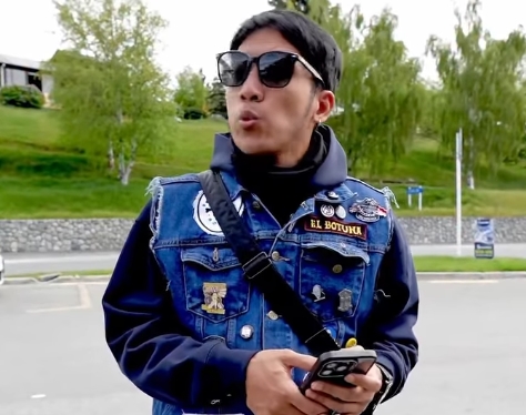 Jleb! Desta Kena Roasting Anak Sendiri Soal Hobi Beli Mobil, Celetukan Miskha soal Peci dan Sajadah Bikin Netizen Ngakak