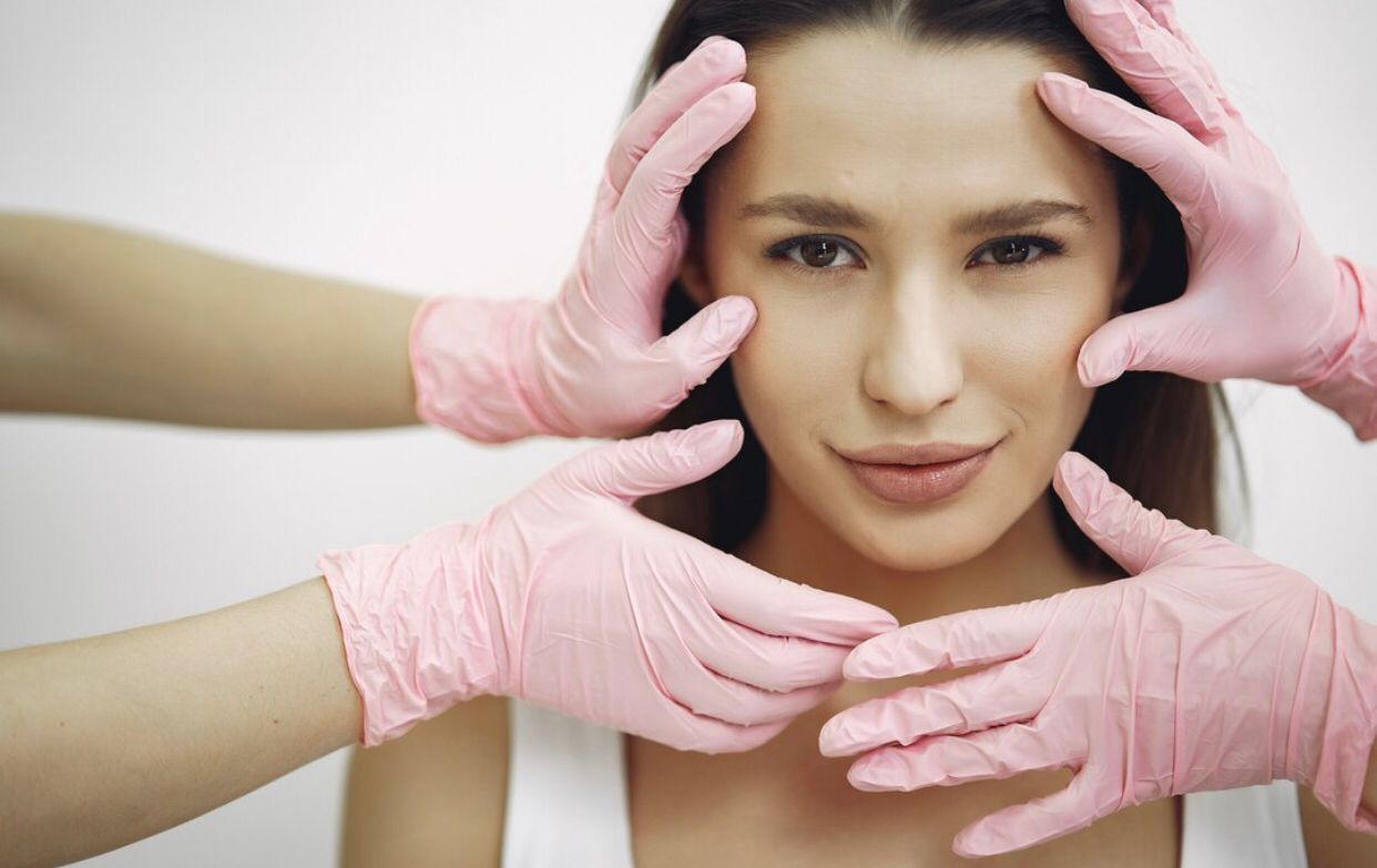Bahan Aktif Peptide dan Facelift Jadi Tren Skincare 2026, Ini Alasannya