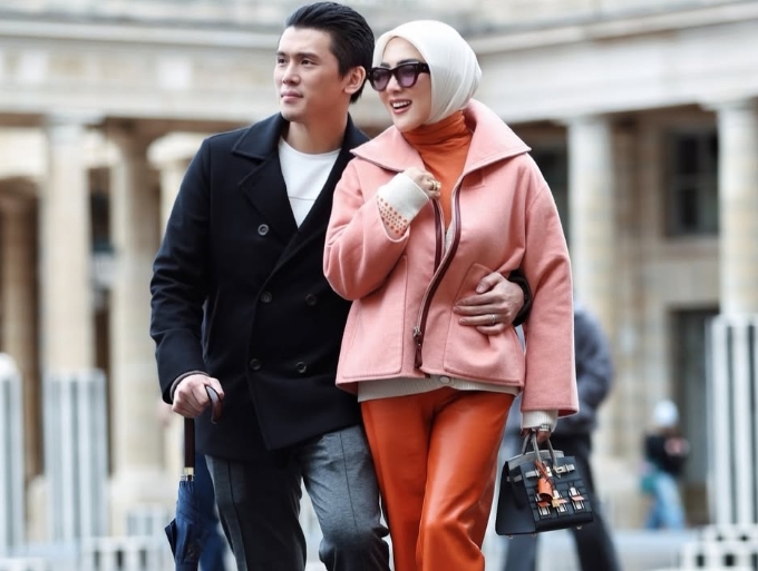 Penampilan Glamor Syahrini Tenteng Hermes Langka Seharga Rp4 M, Hanya Bisa Dibeli Pelanggan VVIP