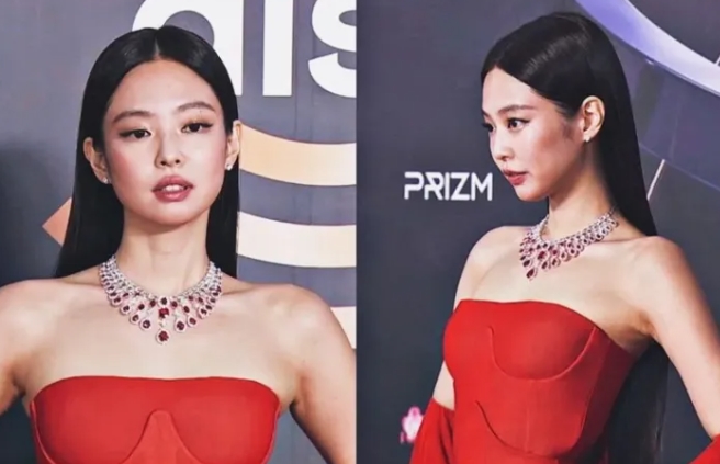 Disebut Terniat! Penampilan Jennie BLACKPINK di Red Carpet Golden Disc Awards ke-40 Curi Perhatian
