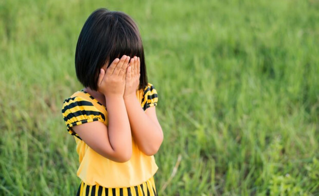 Belajar dari Kisah Aurelie Moeremans, Mengenal Child Grooming yang Kerap Tak Disadari Korban