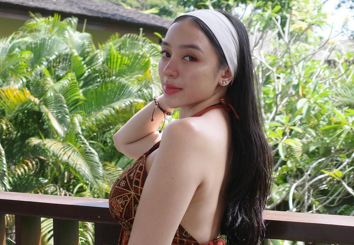Kulit Sehat Bak Anime, Ini Rahasia Bodycare Amanda Zahra yang Bikin Kulit Bening