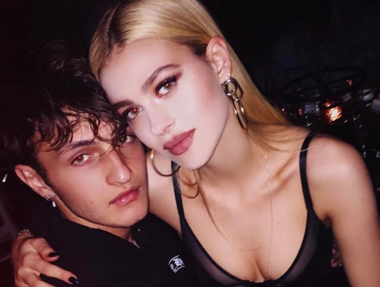 Sebelum Jadi Istri Brooklyn Beckham, Nicola Peltz Dianggap Penyebab Jauhnya Anwar Hadid dari Keluarga