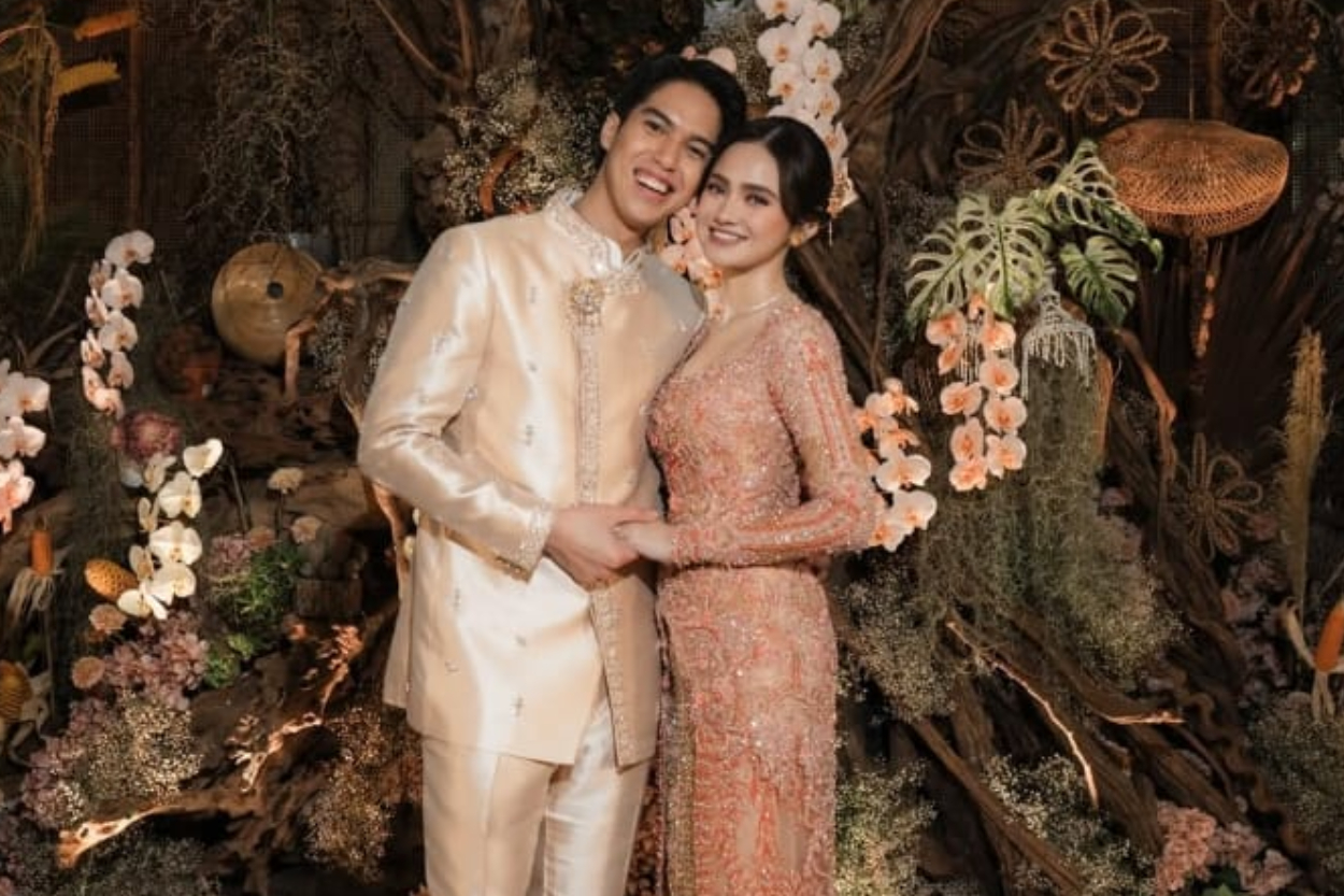 Harga Jam Tangan Rolex El Rumi Saat Lamar Syifa Hadju Jadi Sorotan, Setara Mobil Mewah!