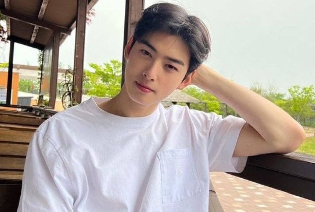 Dispatch Ungkap Latar Belakang Agensi Keluarga Cha Eun Woo di Tengah Isu Penggelapan Pajak
