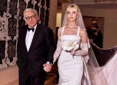 Sikap Intimidatif Nelson Peltz Terungkap, Mertua Brooklyn Beckham Ini Nyaris Batalkan Pernikahan
