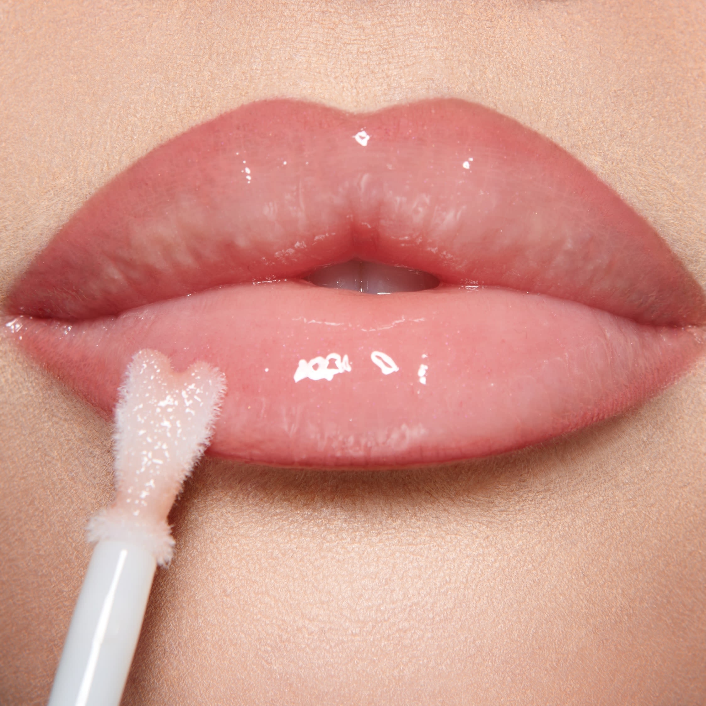 Tak Perlu Filler, Intip Cara Mendapatkan Bibir Plumpy yang Segar dan Modern