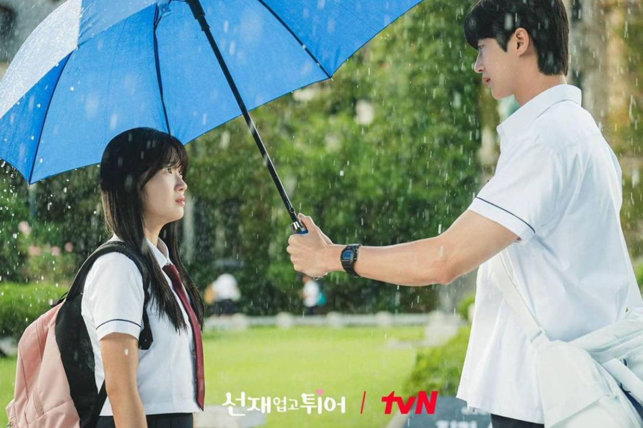 Terlihat Dingin, 5 Zodiak Cowok Ini Ternyata Romantis Banget!
