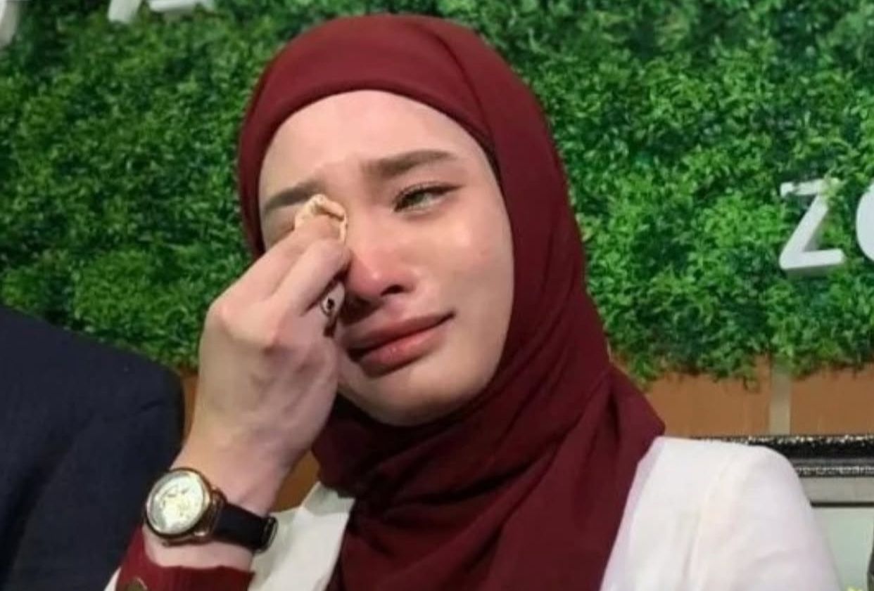 Sopir Inara Rusli Cerita Detik-Detik Dengar Suara Aneh di Lantai 3, CCTV Langsung Diambil!