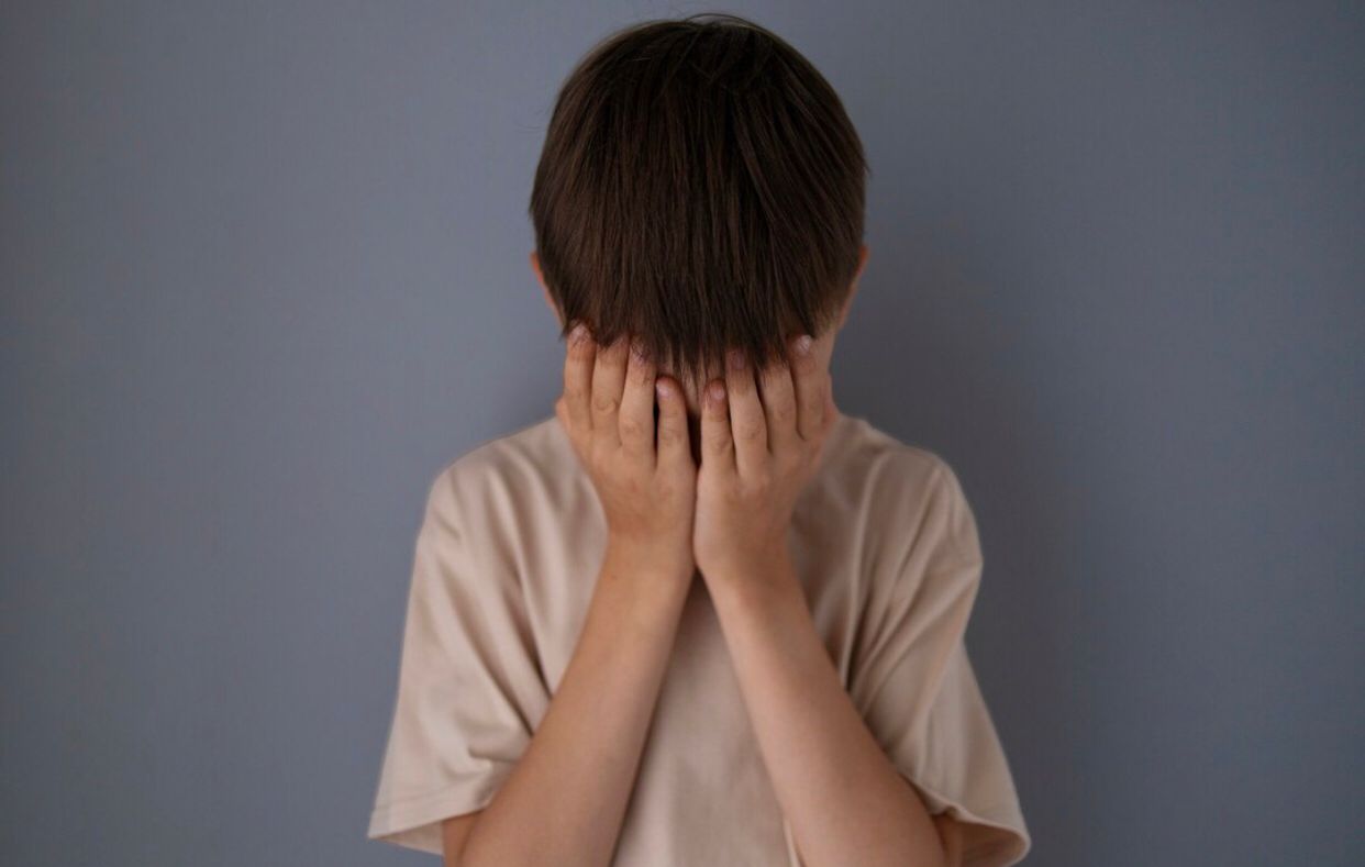 Anak Tengah di Jakarta Utara Tega Racuni Keluarga, Bagaimana Middle Child Syndrome Bisa Jadi Faktor?