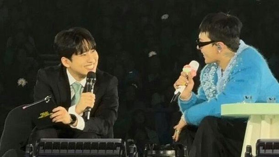 Bikin Fans Iri! G-Dragon Kasih Kalung Rp170 Juta ke MC Fanmeetingnya