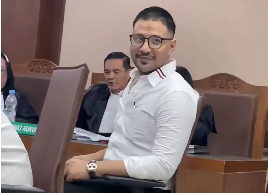 Sidang Ammar Zoni Memanas: Disebut Jadi Bandar Narkoba, Langsung Tunjuk Saksi dengan Emosi
