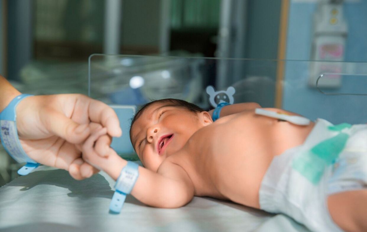 Kumpulan Nama Bayi Laki-laki Lahir di Bulan Mei, Modern dan Penuh Makna