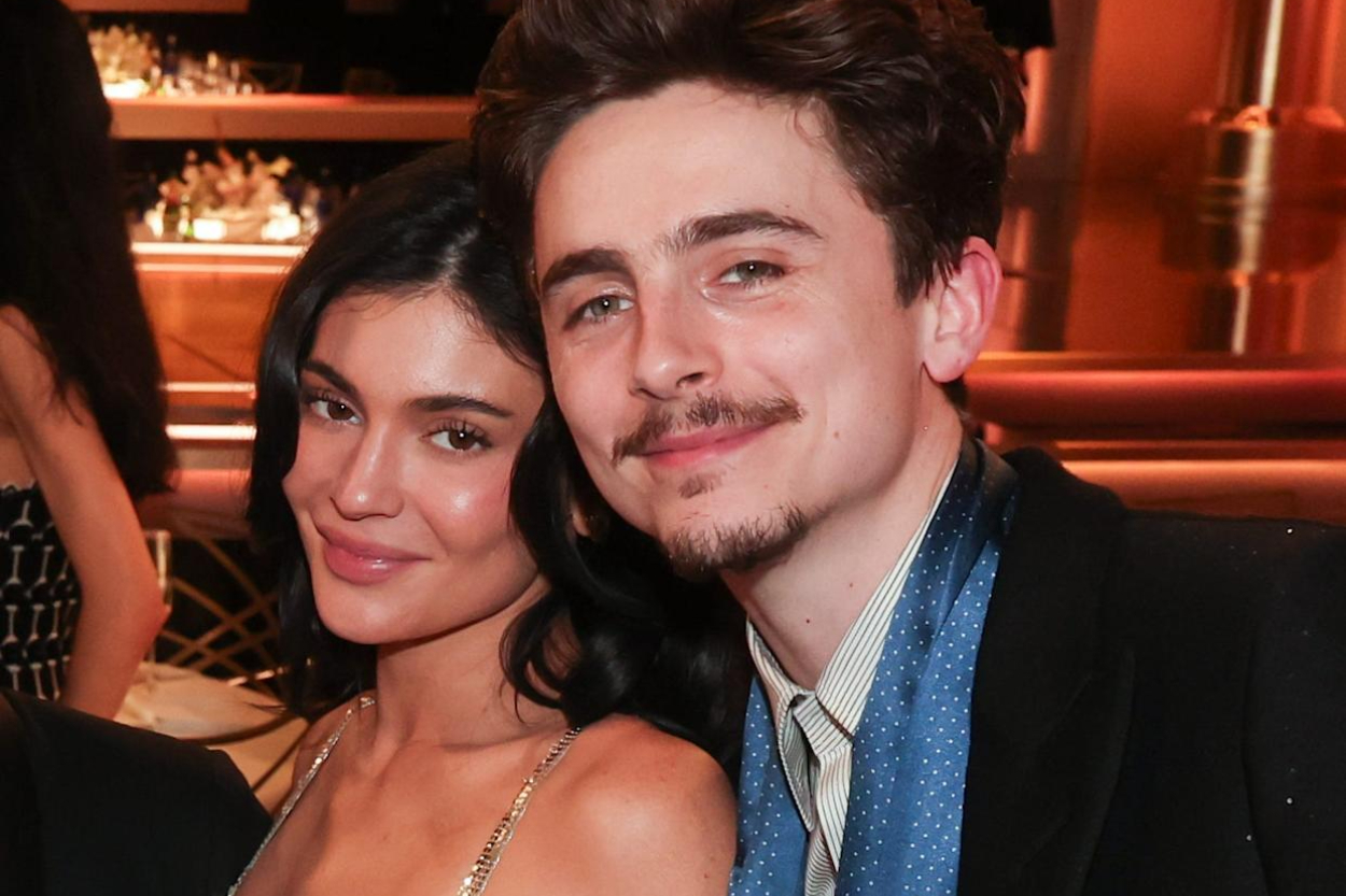 Kylie Jenner Percaya 'Met Gala Curse', Pilih Datang Tanpa Timothee Chalamet