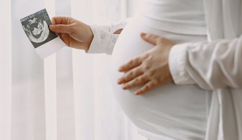 Berapa Usia Ideal Hamil? Dokter Ungkap Masa Paling Subur pada Wanita