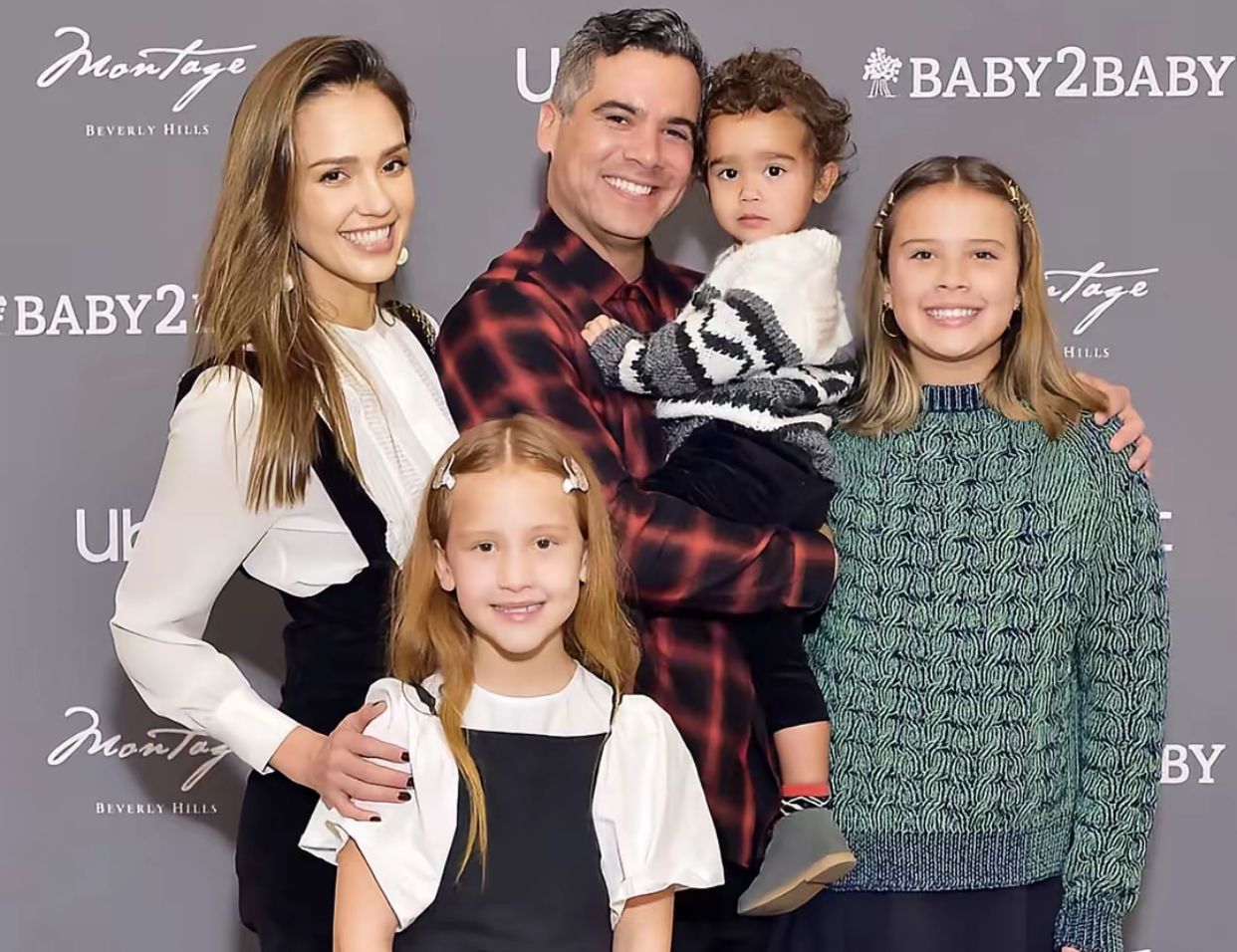 Jessica Alba dan Cash Warren Resmi Bercerai, Sepakati Pembagian Aset Rp50,4 Miliar