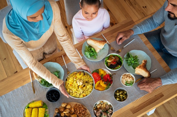Rahasia Menu Sahur dan Berbuka agar Tetap Fit dan Glowing Sepanjang Ramadan