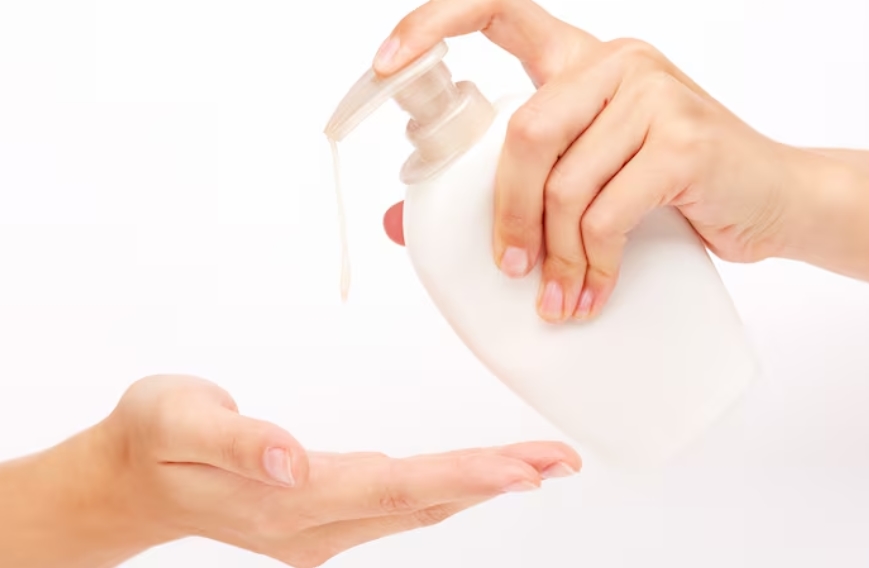 Rutin Pakai Body Lotion Tapi Kulit Masih Kering? Ini Penyebabnya