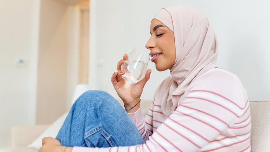 Telat Bangun Sahur Saat Ramadan, Haruskah Batal Puasa? Ini Faktanya