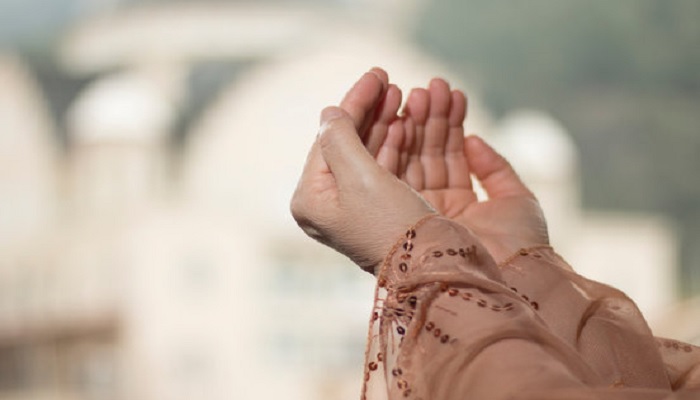 Jangan Sampai Salah! Ini Niat dan Tata Cara Mandi Wajib Setelah Haid Saat Puasa yang Wajib Muslimah Tahu