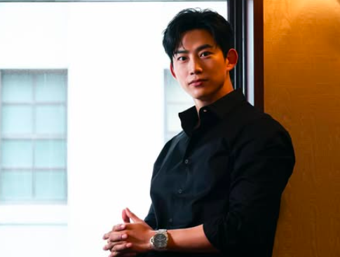 Setelah 10 Tahun Pacaran, Ok Taecyeon Akhirnya Umumkan Tanggal Pernikahan