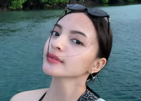 Sosok di Balik “Halo Qha Qha” Mundur, Ini Profil Bunga Sartika yang Lagi Viral