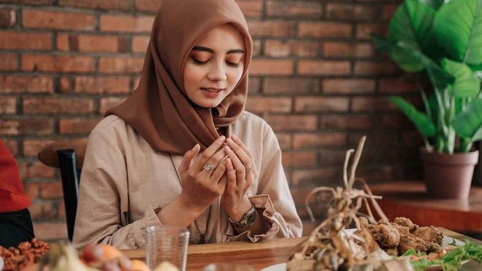 5 Keajaiban Puasa untuk Perempuan: Bikin Awet Muda, Langsing, dan Lebih Sehat!