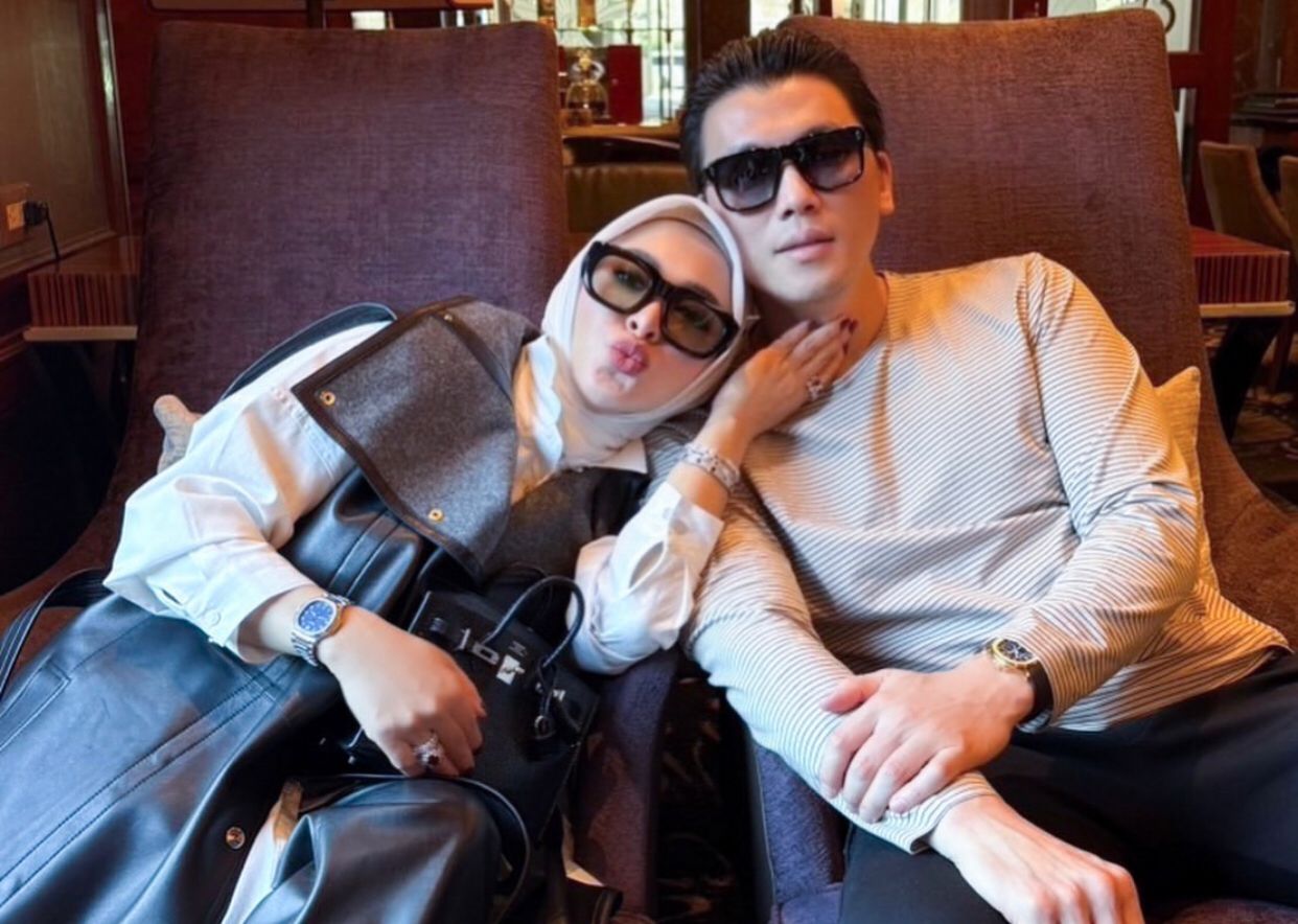 Jarang Tersorot, Syahrini Unggah Momen Anniversary ke-7 Bareng Reino Barack