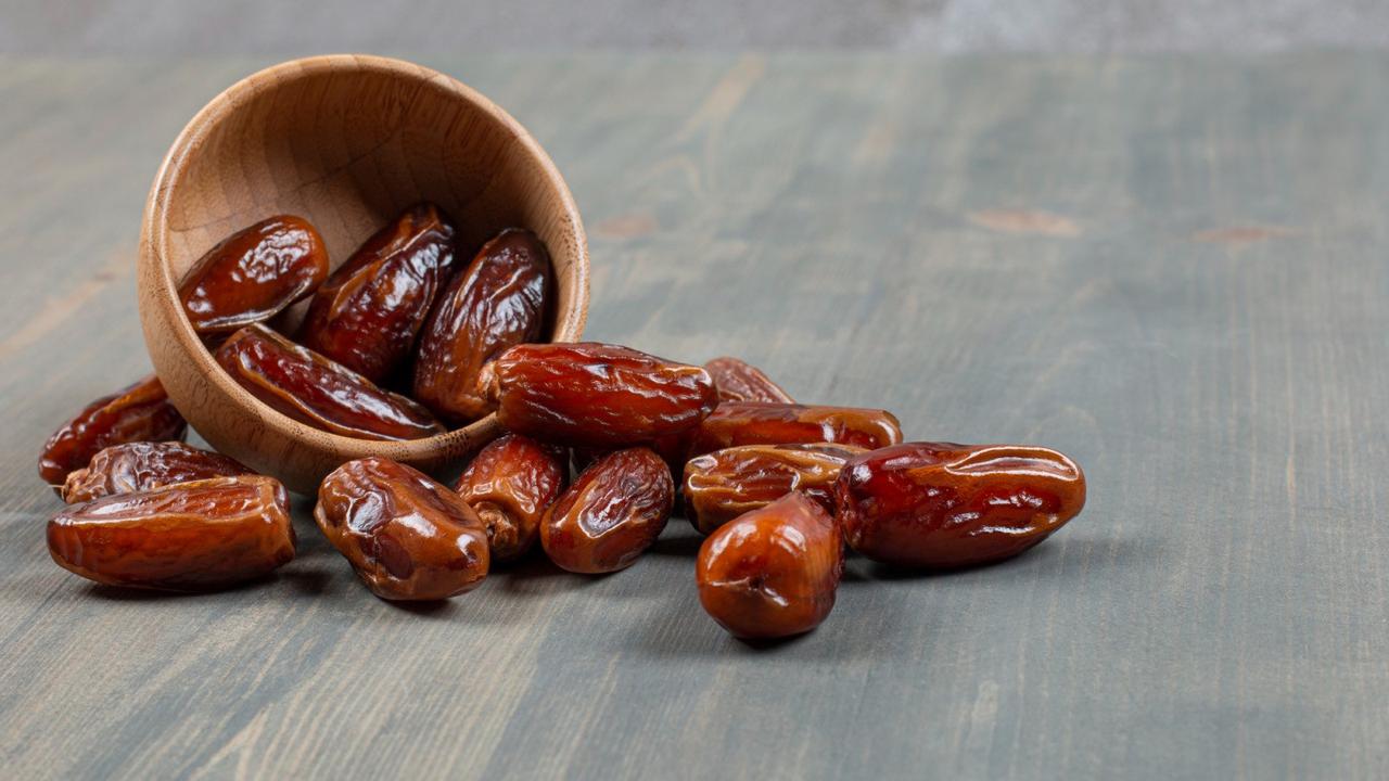 Makan Kurma Saat Sahur Bikin Tubuh Tak Mudah Lemas, Ini 7 Alasan Ilmiahnya