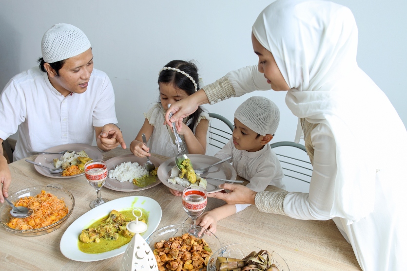 Berat Badan Anak Turun Saat Puasa? Ini Kunci agar Tetap Stabil dan makin Sehat Selama Ramadan!