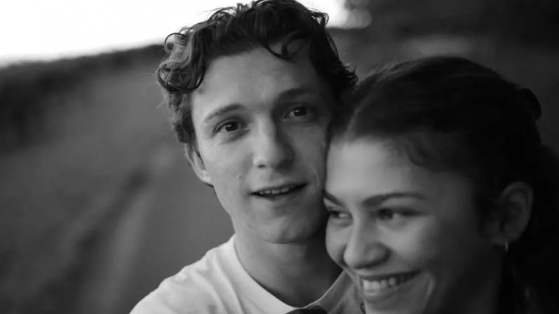 Nikahi Zendaya, Ini Deretan Mantan Tom Holland, Ada Ella Purnell!