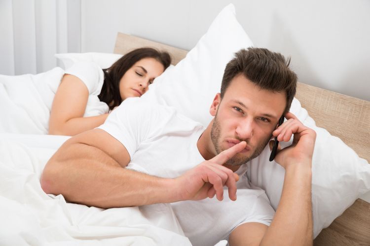 6 Cara Cerdas Menghadapi Suami Selingkuh, Gunakan Langkah Bijak Ini!