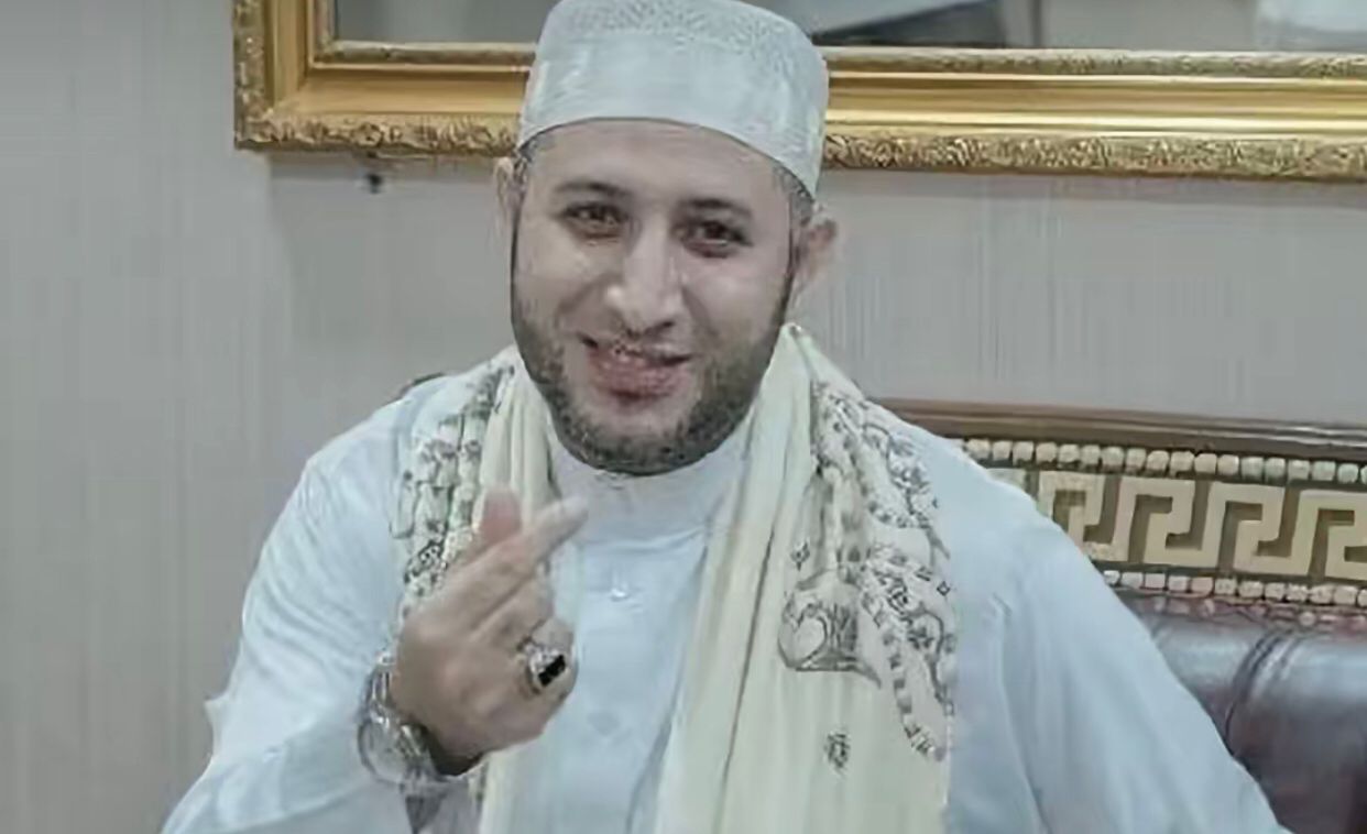 Status WNI Dicabut, Syekh Ahmad Al Misry Jadi Buronan Internasional