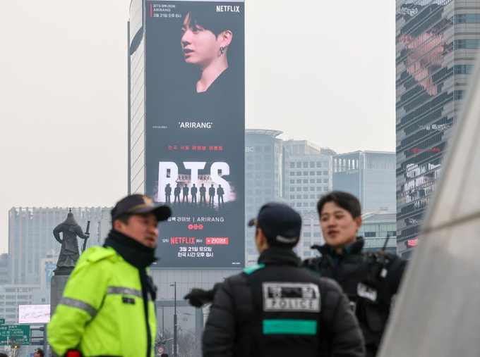 Comeback BTS Picu Kontroversi! 14.700 Personel Dikerahkan, Warga Korea Protes Pajak Dipakai untuk Konser