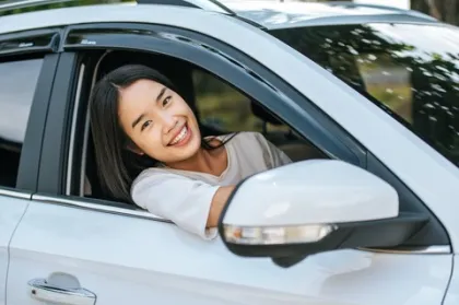 Mudik Tetap Glowing, 5 Skincare Praktis Ini Wajib Masuk Tas Perjalananmu