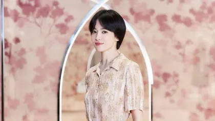 Intip Rahasia Outfit Lebaran Anggun ala Song Hye Kyo, Biar Tampil Bak Dewi Korea di Hari Raya!