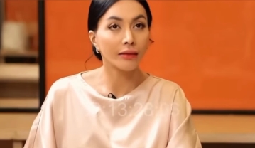 Denada Bongkar Sosok Ayah Kandung Ressa Rosano, Klaim Tak Pernah Menelantarkan!
