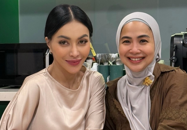 Sempat Dituding Tak Akui Anak, Denada Bongkar Beratnya Perjuangan Saat Hamil Ressa Rosano