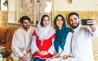 Inspirasi Gaya Foto Keluarga Lebaran yang Hangat dan Berkesan