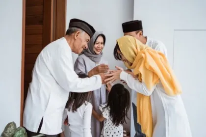 3 Jawaban Elegan Pertanyaan Kapan Nikah saat Lebaran 2026: Anti Baper!