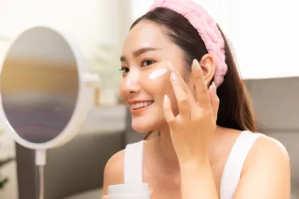 Wajib Coba! 5 Sunscreen dengan Tranexamic Acid Ini Bisa Bikin Kulit Cerah Bebas Flek Hitam