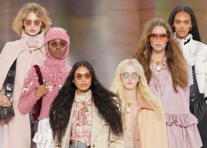 Di Tengah Dunia Digital, Apakah Fashion Week Masih Relevan atau Pemborosan Industri Fashion?